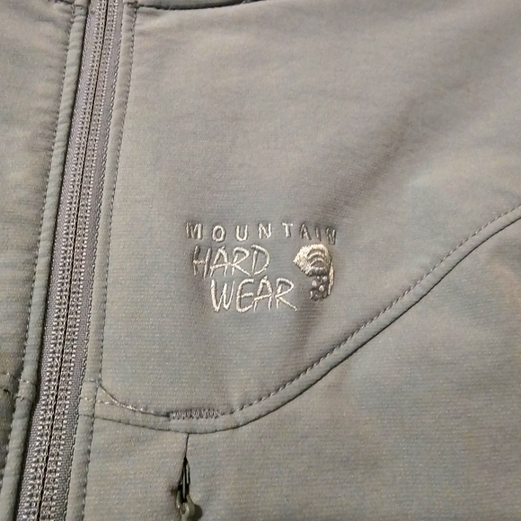 Mountain hardware soft shell jacket - Picture 3 of 3